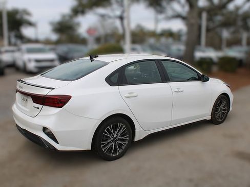 Certified 2023 Kia Forte GT-Line image 6