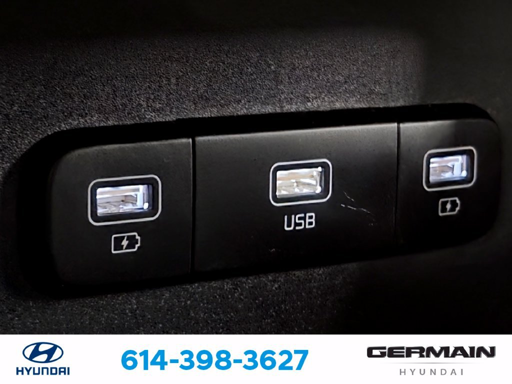 Used 2023 Kia Carnival LX FWD image 30