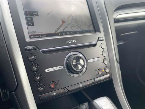 Used 2016 Ford Fusion Titanium image 70