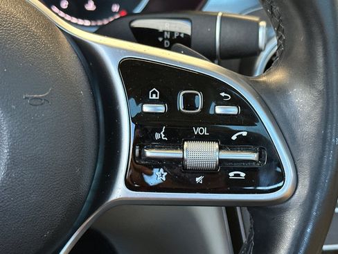 Used 2019 Mercedes-Benz C 300 4MATIC Sedan image 27