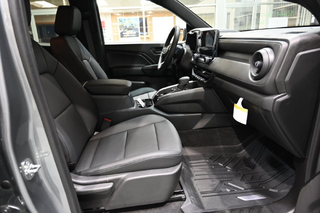 New 2026 Chevrolet Colorado Trail Boss AWD/4WD image 12