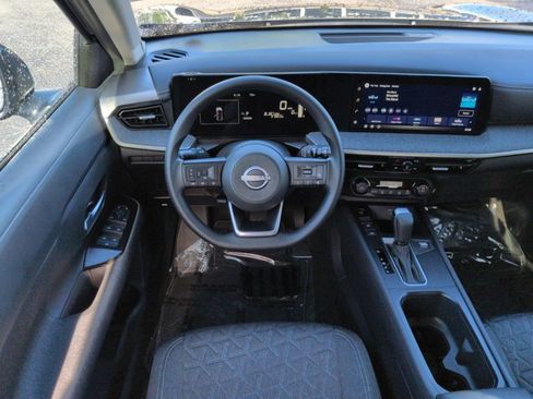 Certified 2026 Nissan Kicks SV FWD image 16