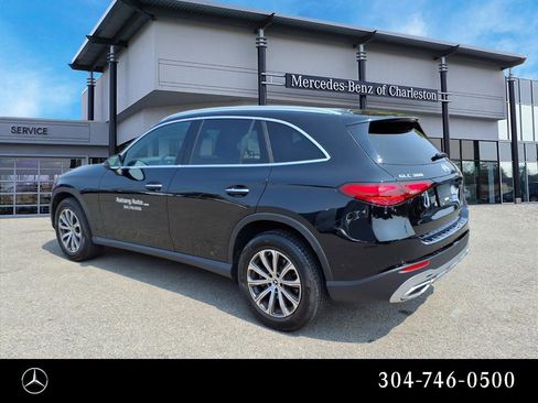 Used 2025 Mercedes-Benz GLC 300 4MATIC image 5