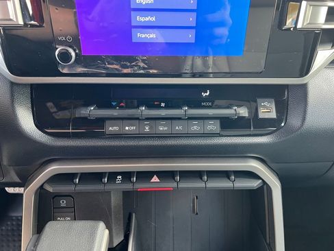 Used 2025 Toyota Tundra SR5 w/ SR5 Convenience Package AWD/4WD image 21