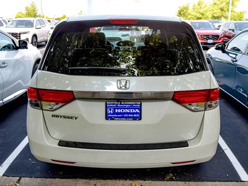 Used 2015 Honda Odyssey LX image 17