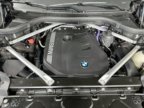 Used 2024 BMW X7 xDrive40i AWD/4WD image 40