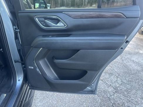 Used 2022 Chevrolet Tahoe LT w/ LT Signature Package AWD/4WD image 31