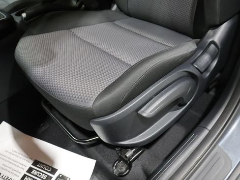 Used 2024 Kia Soul LX w/ Option Group 015 FWD image 10