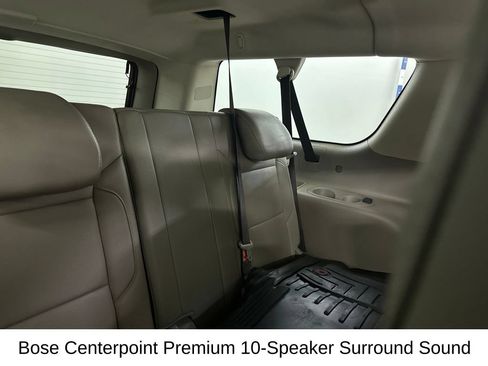 Used 2020 Chevrolet Suburban Premier AWD/4WD image 27