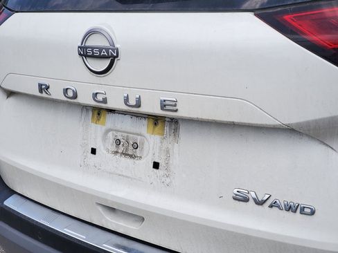 Used 2023 Nissan Rogue SV AWD/4WD image 5