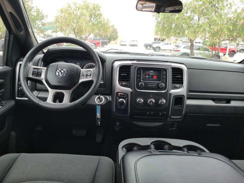 Used 2024 RAM 1500 Warlock RWD image 14
