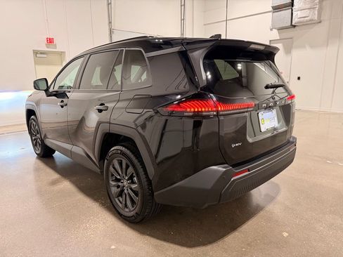 Used 2026 Toyota RAV4 XLE Premium FWD image 7