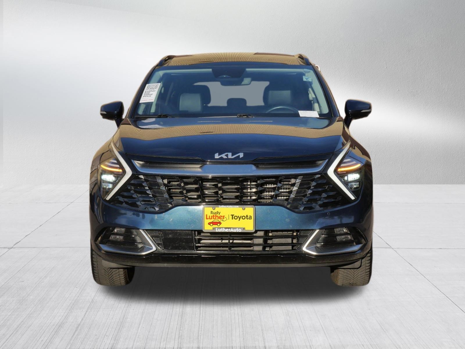Used 2025 Kia Sportage SX Prestige AWD/4WD image 2