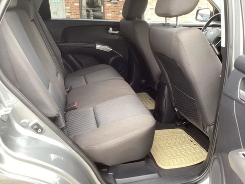 Used 2010 Kia Sportage LX AWD/4WD image 13
