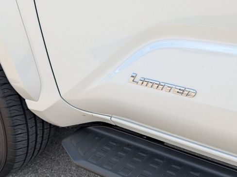 Used 2026 Toyota 4Runner Limited AWD/4WD image 23
