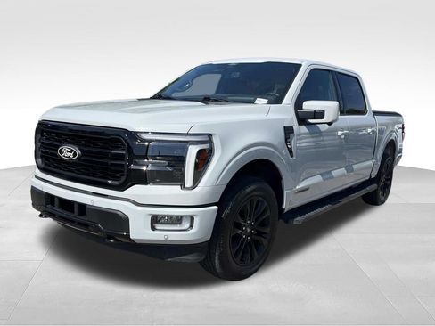 Used 2024 Ford F150 Lariat w/ Equipment Group 502A High AWD/4WD image 9