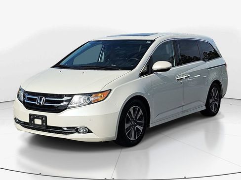Used 2016 Honda Odyssey Touring image 11