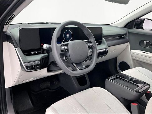 Used 2025 Hyundai Ioniq 5 Limited image 14