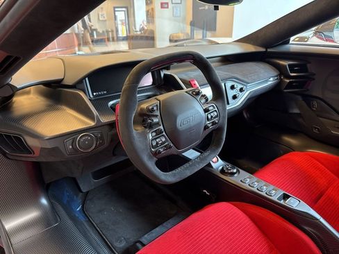 Used 2021 Ford GT Heritage Edition image 12