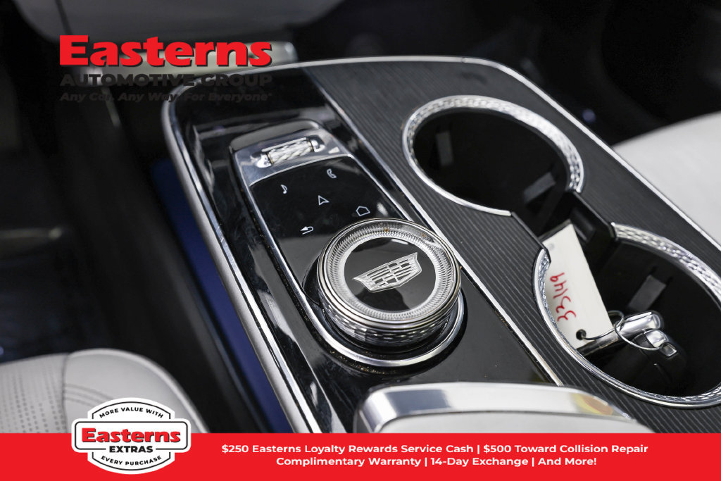 Used 2024 Cadillac Lyriq Sport RWD image 14