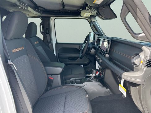 New 2026 Jeep Gladiator Mojave AWD/4WD image 11