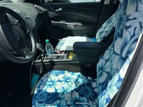 Used 2018 Ford Escape SE FWD image 8