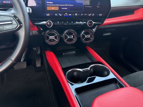 Certified 2024 Chevrolet Blazer EV RS AWD/4WD image 15