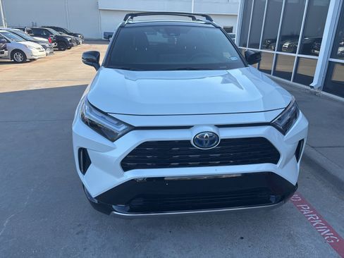 Used 2024 Toyota RAV4 XSE image 2