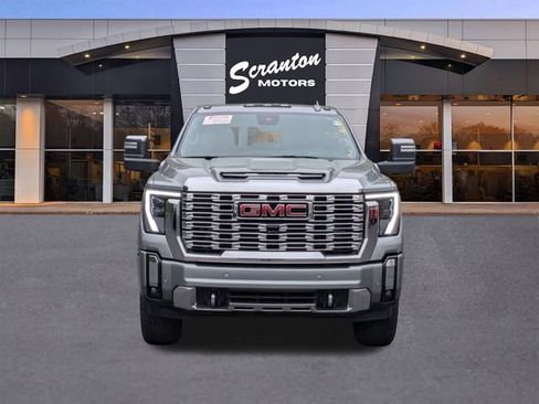 Used 2024 GMC Sierra 2500 Denali w/ Denali Reserve Package AWD/4WD image 8