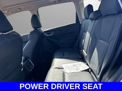 Used 2021 Subaru Forester Limited image 10