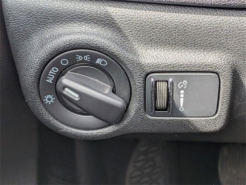 Used 2015 Dodge Dart SXT image 21