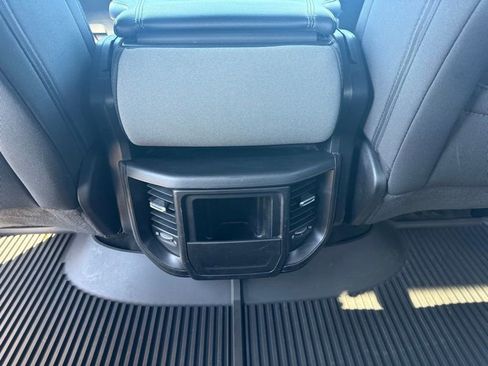 Used 2022 RAM 1500 Big Horn AWD/4WD image 14