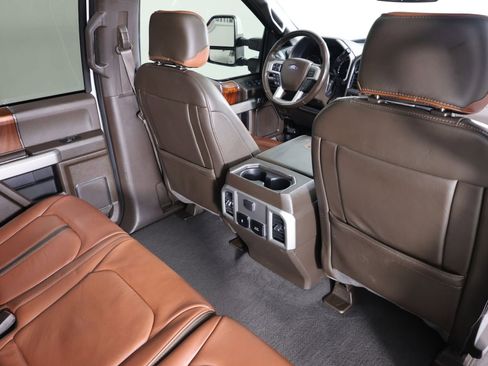 Used 2022 Ford F250 King Ranch w/ King Ranch Ultimate Package AWD/4WD image 44