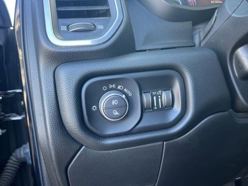 Used 2019 RAM 2500 Laramie image 23