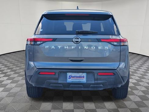 Used 2023 Nissan Pathfinder S FWD image 7