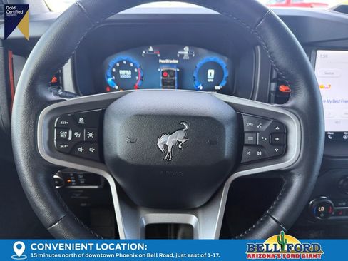 Used 2025 Ford Bronco Badlands image 28