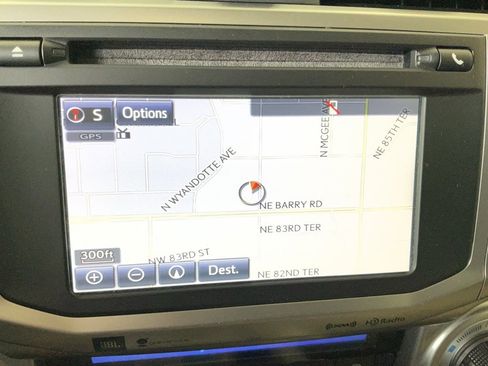 Used 2016 Toyota 4Runner Limited image 16