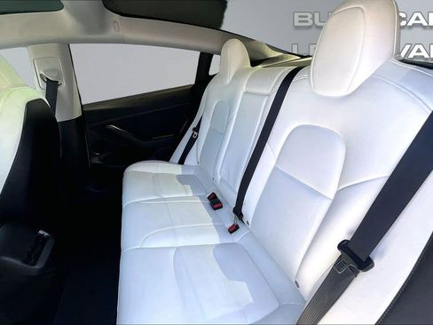 Used 2022 Tesla Model 3 Long Range AWD/4WD image 25