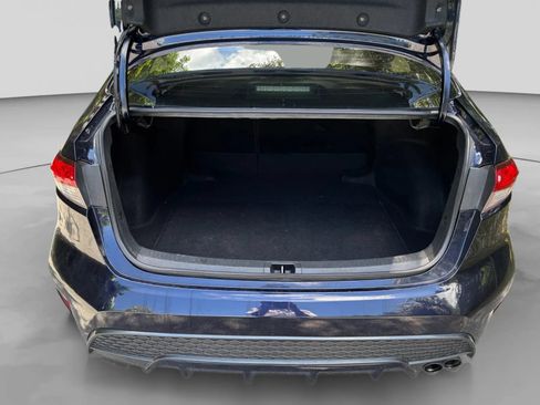 Used 2021 Toyota Corolla SE FWD image 19