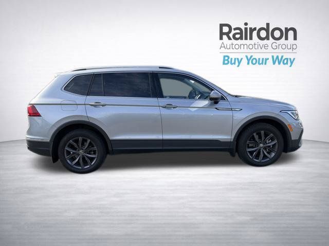 Used 2023 Volkswagen Tiguan SE AWD/4WD image 8