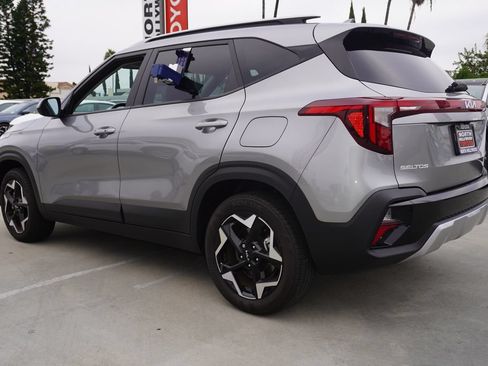Used 2025 Kia Seltos S AWD/4WD image 5