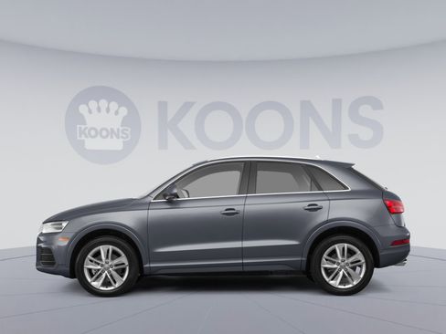 Used 2017 Audi Q3 2.0T Premium AWD/4WD image 2
