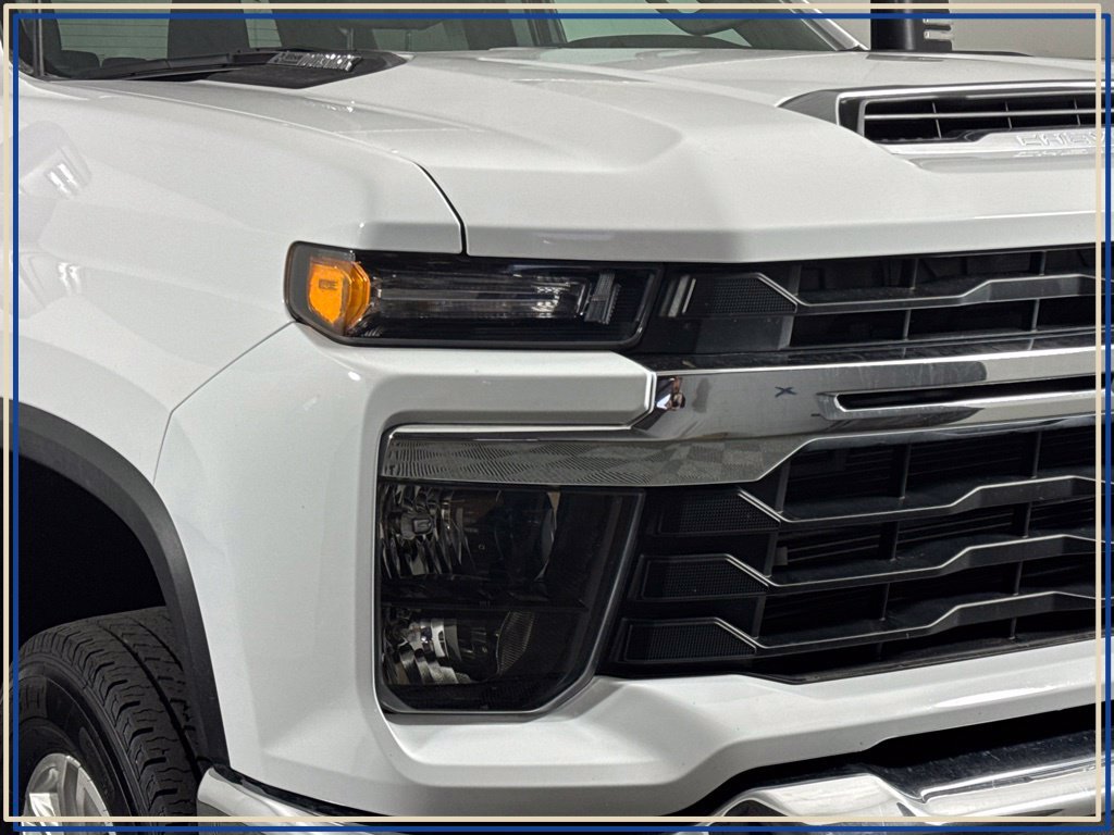 Certified 2025 Chevrolet Silverado 2500 LT w/ Convenience Package AWD/4WD image 7