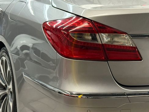 Used 2013 Hyundai Genesis 5.0 R-Spec image 12