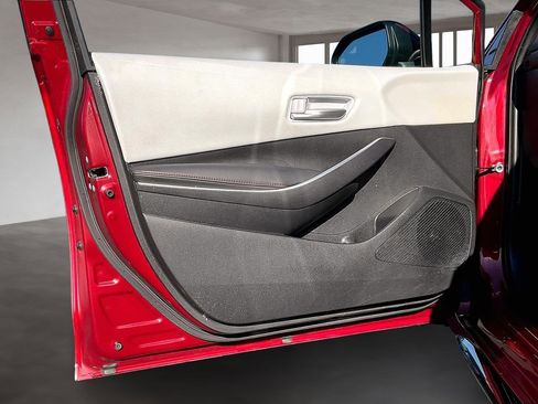 Used 2024 Toyota Corolla SE image 20