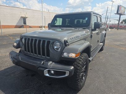 Used 2023 Jeep Gladiator Sport
