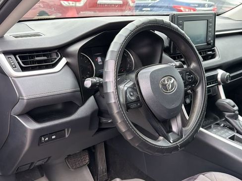 Certified 2019 Toyota RAV4 XLE AWD/4WD image 13