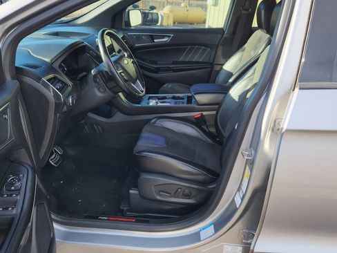 Certified 2022 Ford Edge ST w/ Equipment Group 401A image 25