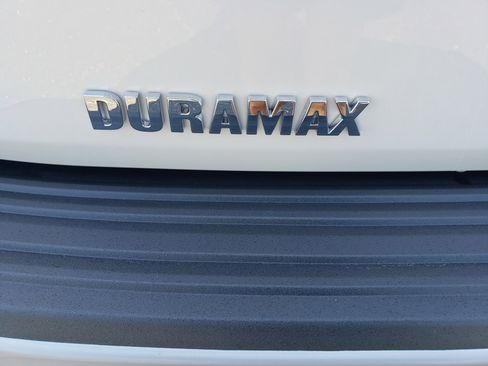 New 2025 Chevrolet Tahoe Premier image 13