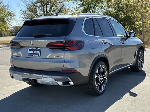 New 2026 BMW X5 xDrive40i image 8